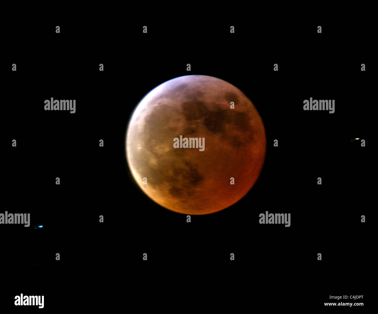 Eclissi di luna - serata del 3 marzo 2007. Colori accurati di full-eclissi di luna. Foto Stock