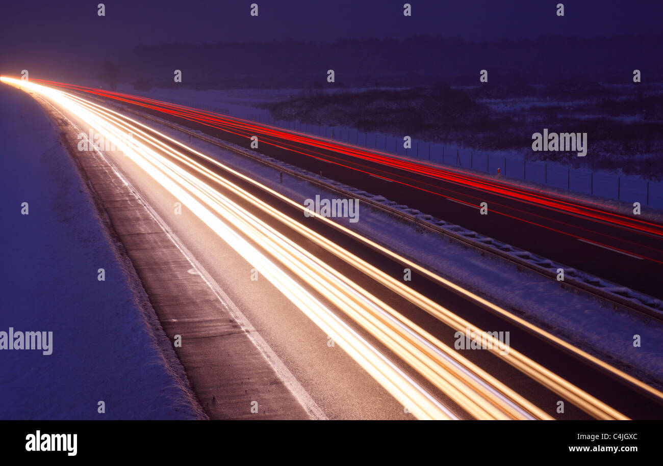 Autostrada sentieri delle luci Foto Stock