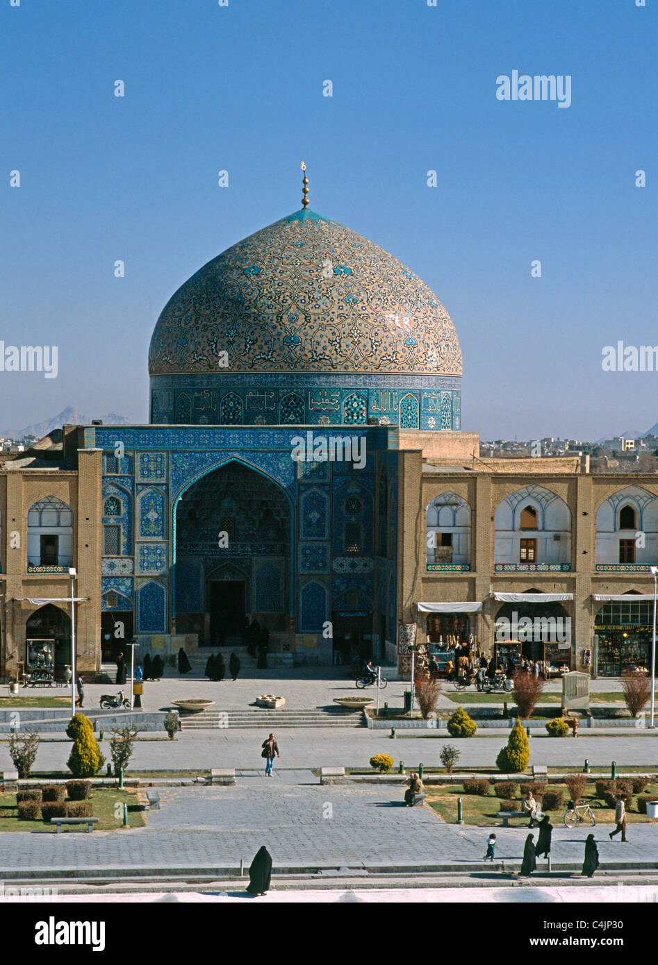 Isfahan Esfahan Iran Sceicco lotfollah Moschea Naqsh-e-jahan Piazza Imam Maidane shah privato moschea di corte reale grande cupola Foto Stock