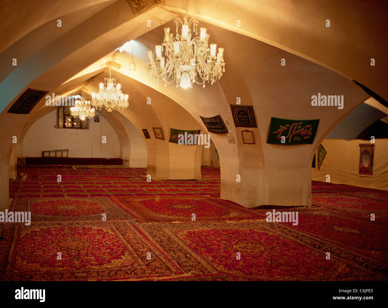 Isfahan, la moschea Iran Shah all'interno, il sacro edificio storico della dinastia Safavid Foto Stock