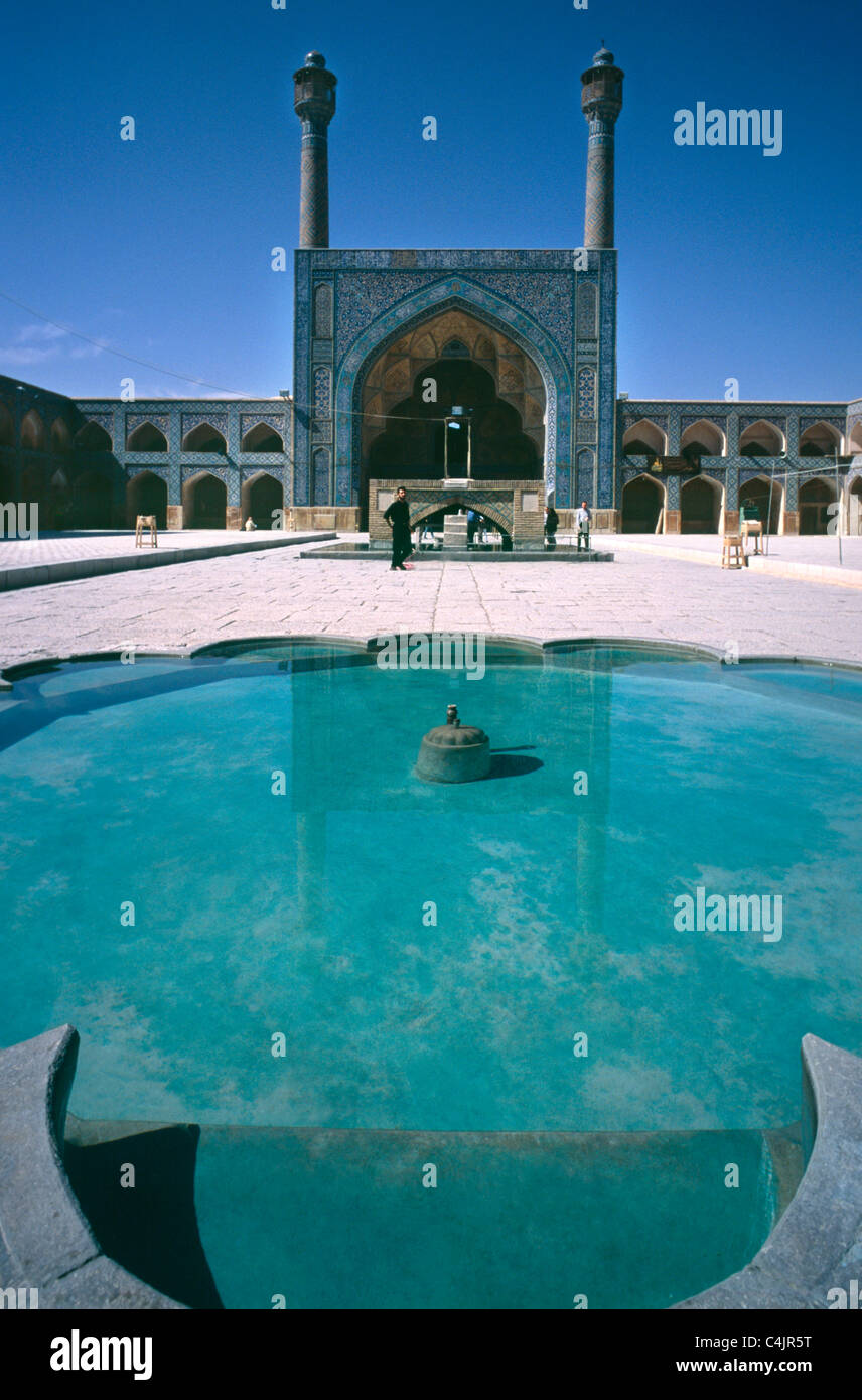 Isfahan, la moschea Iran Shah all'interno, il sacro edificio storico della dinastia Safavid Foto Stock