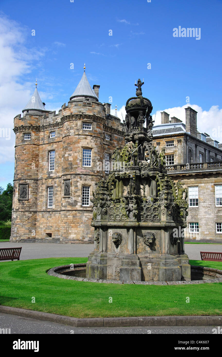 Fronte ovest di Holyrood Palace, Canongate, Edimburgo, Lothian, Scozia, Regno Unito Foto Stock