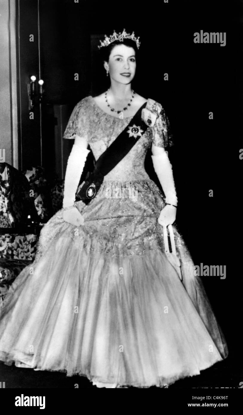 La Regina Elisabetta II la famiglia reale regina dell'Inghilterra 01 Maggio 1949 Foto Stock