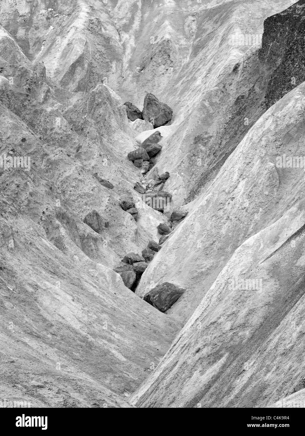 Rocce Rosse in canyon. Parco Nazionale della Valle della Morte, California. Foto Stock