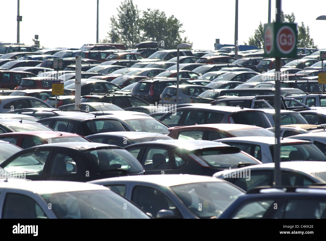 Parcheggio lunga sosta all'Aeroporto di Birmingham, Regno Unito Foto Stock