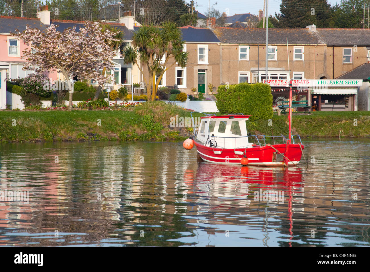 Hayle ad alta marea; Cornovaglia Foto Stock