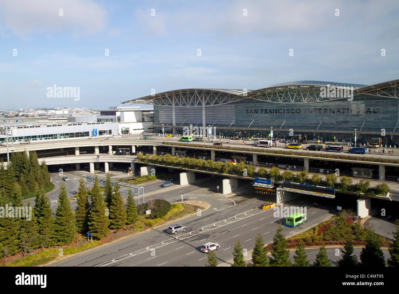 San Francisco International Airport Terminal si trova a sud del centro cittadino di San Francisco, California, Stati Uniti d'America. Foto Stock