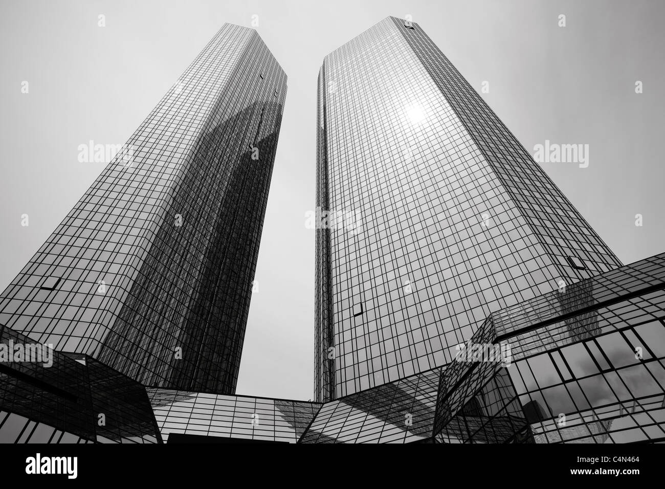 Deutsche Bank sede a Francoforte (principale); Banca tedesca torri gemelle a Francoforte Foto Stock