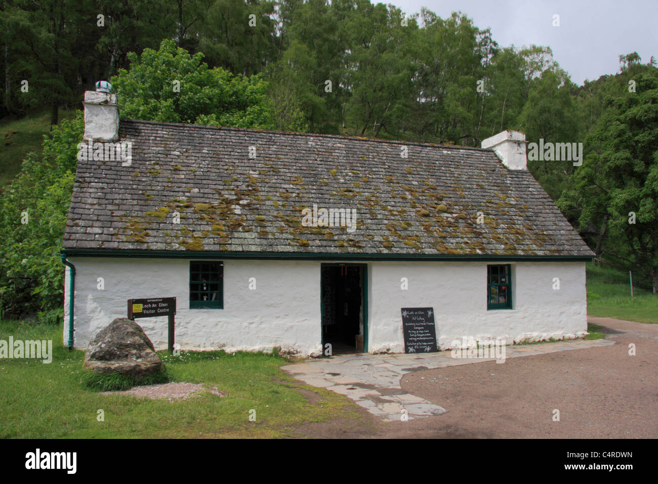 Loch un Eilein Visitor Center, Rothiemurchus, Scozia Foto Stock