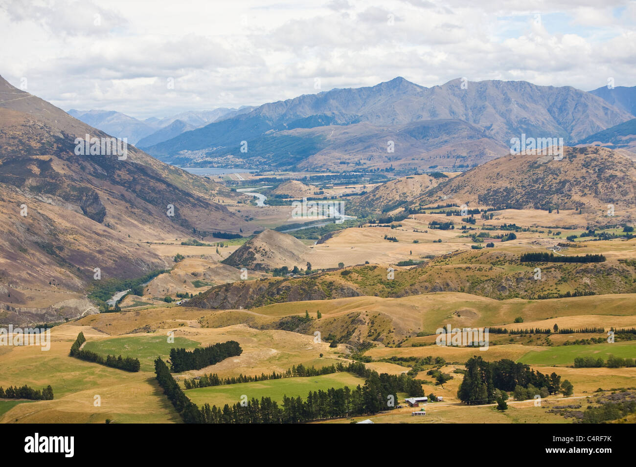 Paesaggio lungo Crown Range Road, South Island, in Nuova Zelanda Foto Stock