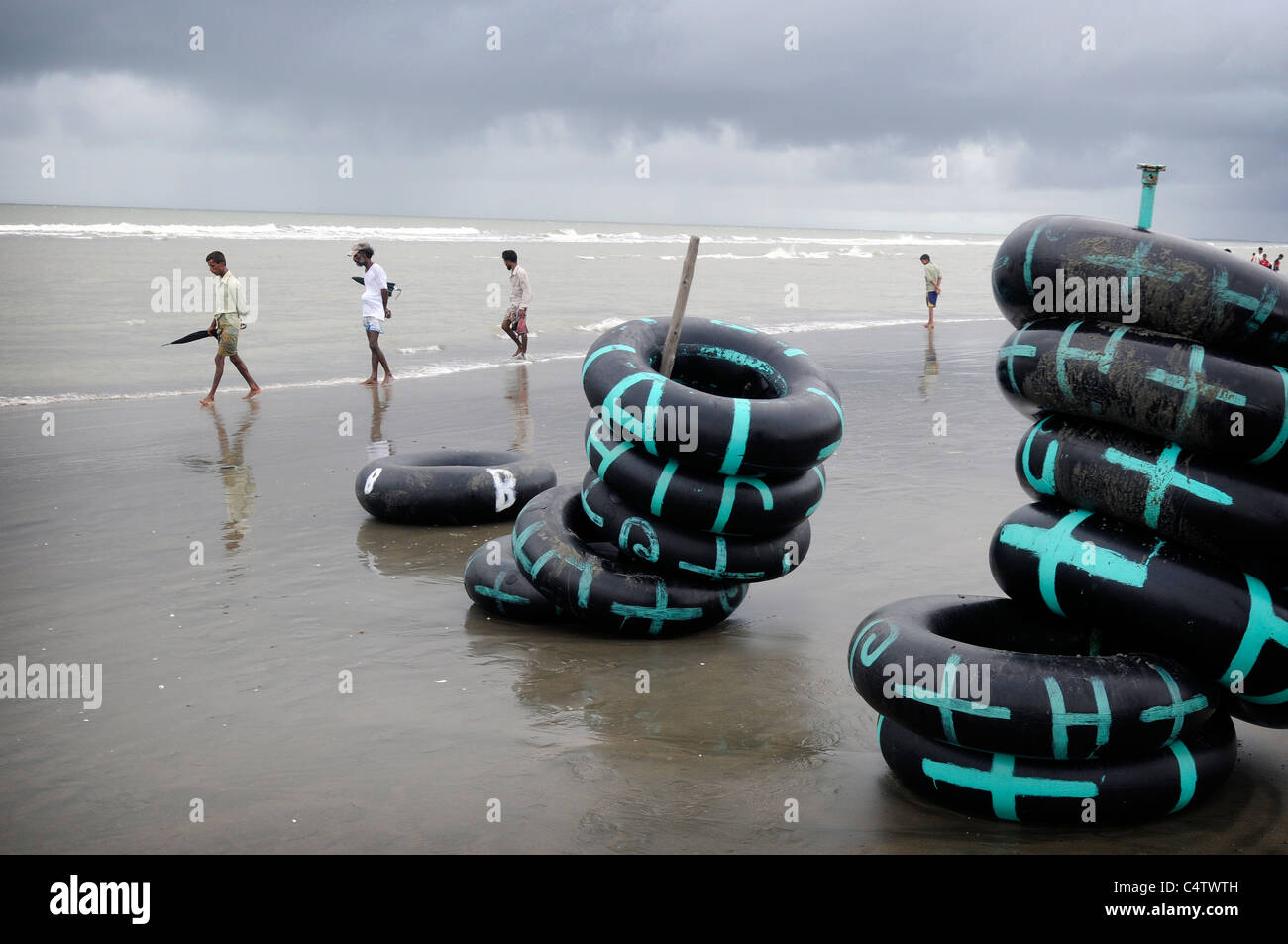 Una scena in corrispondenza del Bangladesh resort sulla spiaggia di Cox's Bazar. Foto Stock