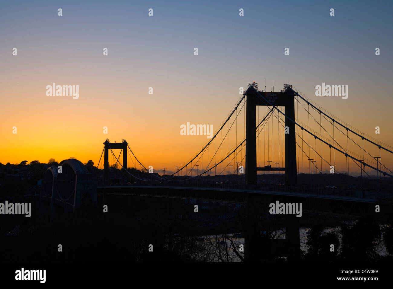 Ponte Tamar, tramonto, Plymouth, tra Cornwall e di Devon, Inghilterra, Regno Unito Foto Stock