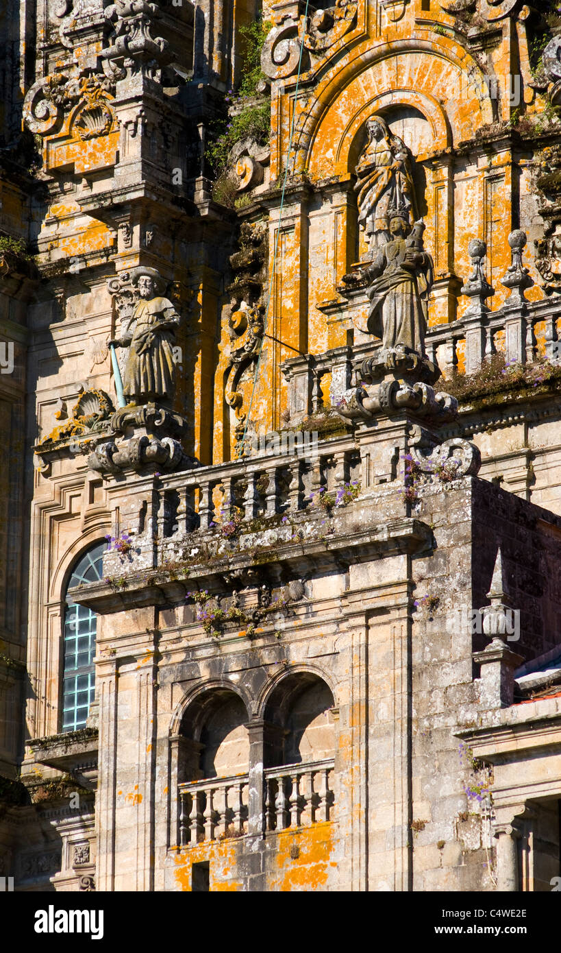 Dettaglio della parte anteriore della cattedrale di Santiago de Compostela Foto Stock