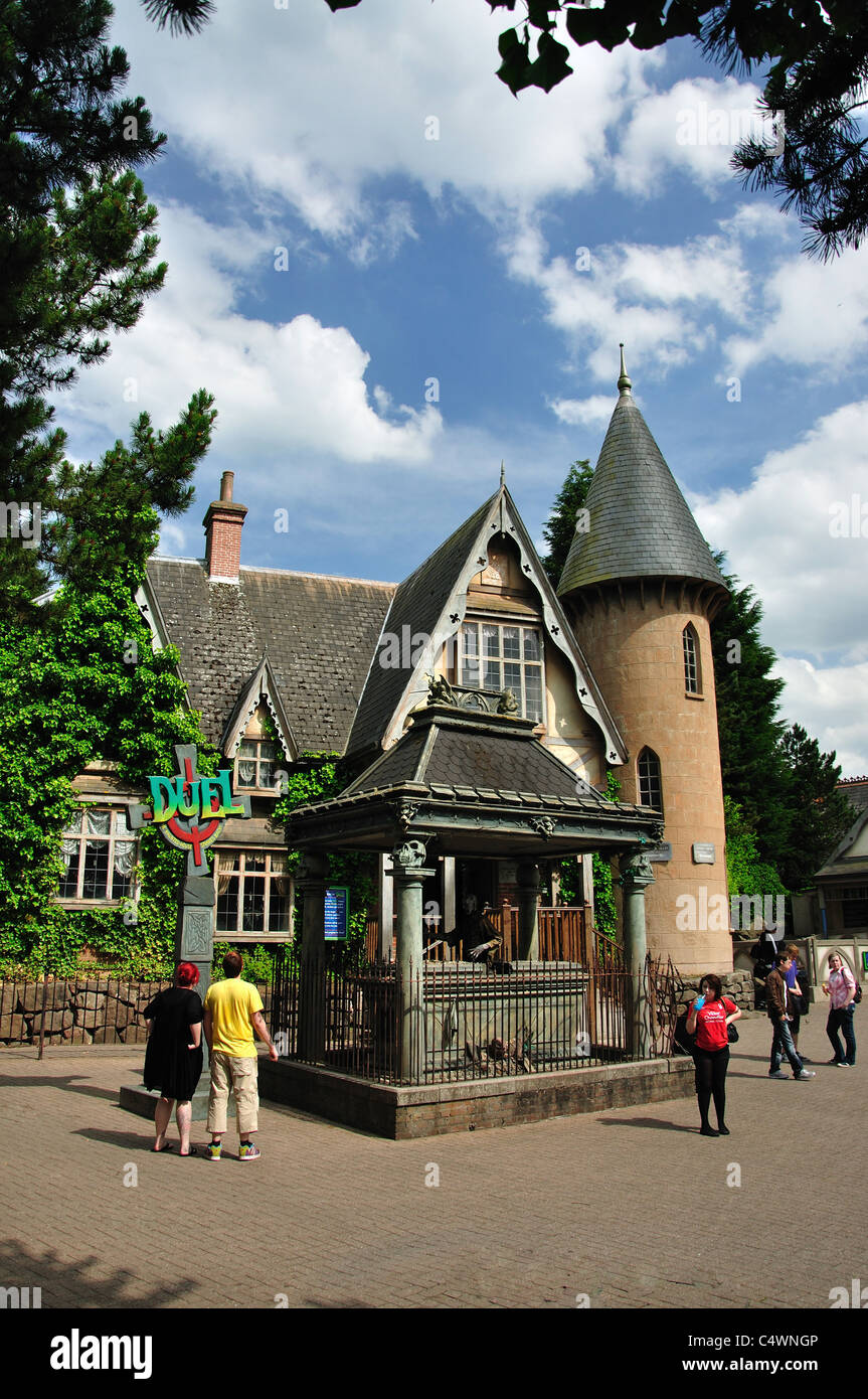 'Duel' Spook House al parco dei divertimenti di Alton Towers, Alton, Staffordshire, England, Regno Unito Foto Stock