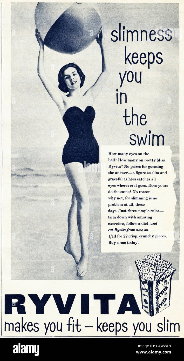 Periodo originale annuncio nella rivista 1957 circa pubblicità RYVITA cracker di snellimento Foto Stock