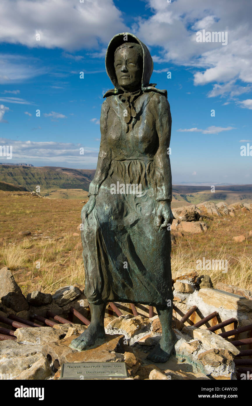 Statua di donna a piedi nudi (Kaal Voet Frou) vicino Retief Klip, stato libero, Sud Africa Foto Stock