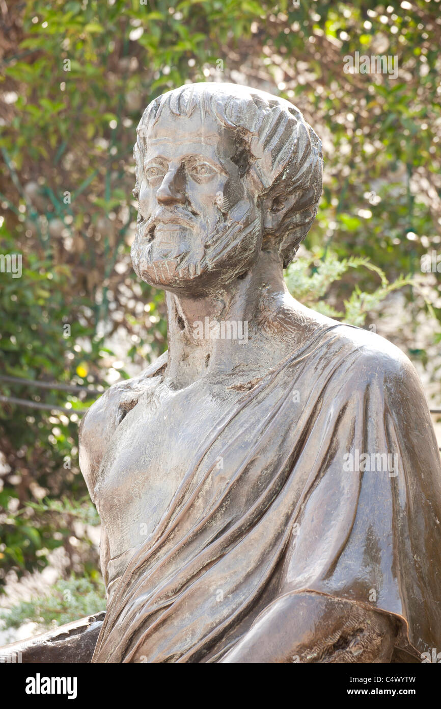 Statua di Aristotele a Piazza Aristotelous - Plateia Aristotelous - a Salonicco, Grecia Foto Stock