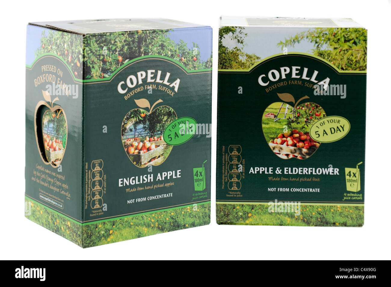 Due scatole contenenti 4 x 180 cartoni di Copella succo naturale di frutta inglese Apple e Apple e lâ Elderflower Foto Stock