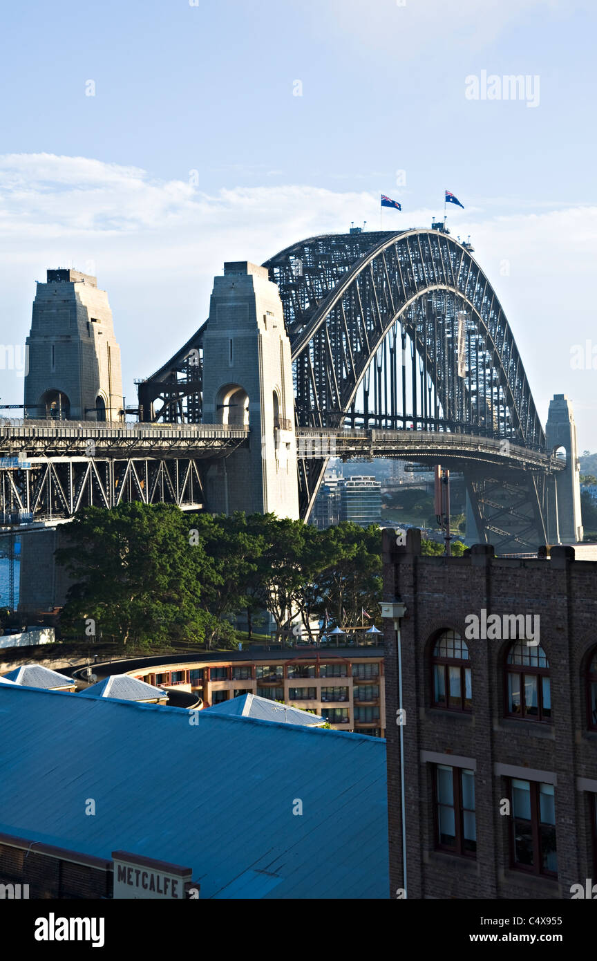 La bellissima Sydney Harbour Bridge si estende su Port Jackson nella città di Sydney, Nuovo Galles del Sud Australia Foto Stock