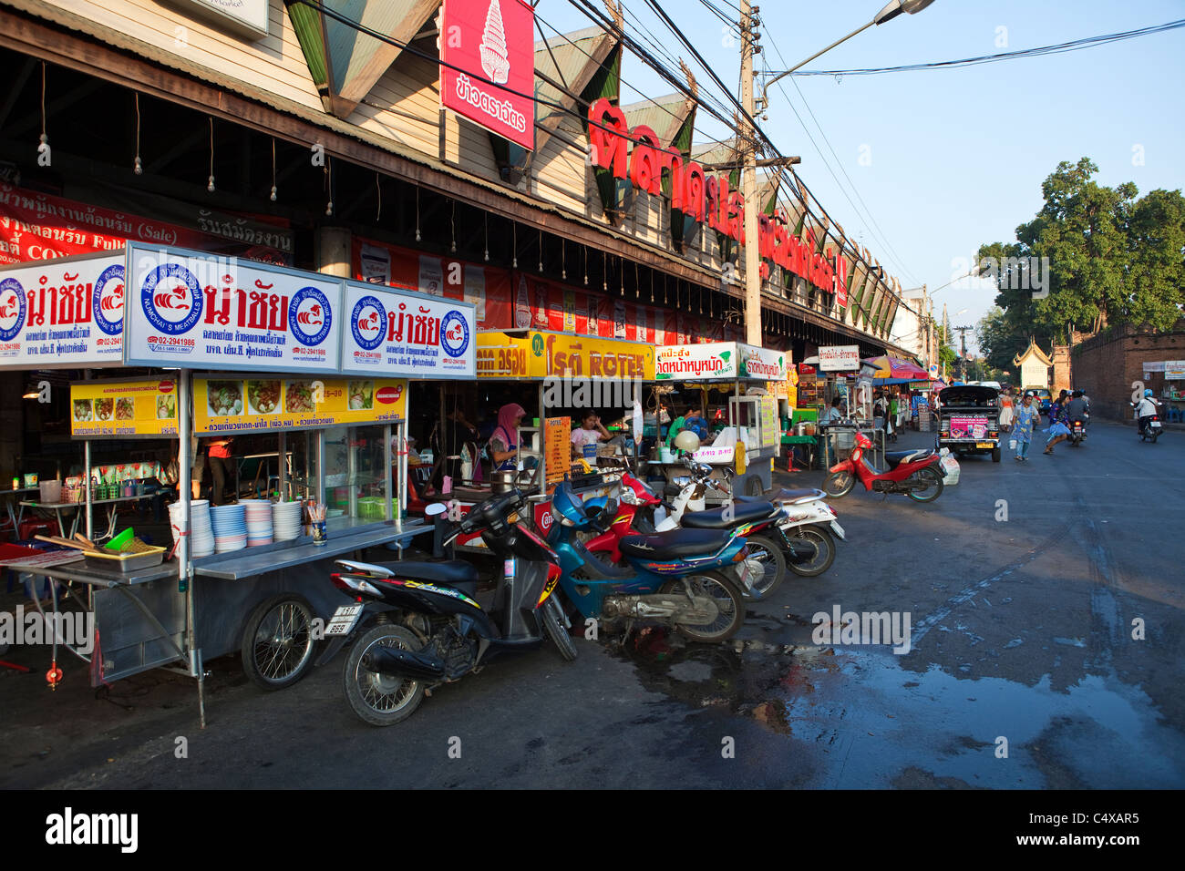 Chiang Mai mercato Gate in Chiang Mai Thailandia Foto Stock