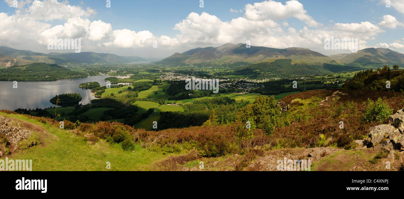 Keswick e Derwentwater da Walla Falesia Foto Stock