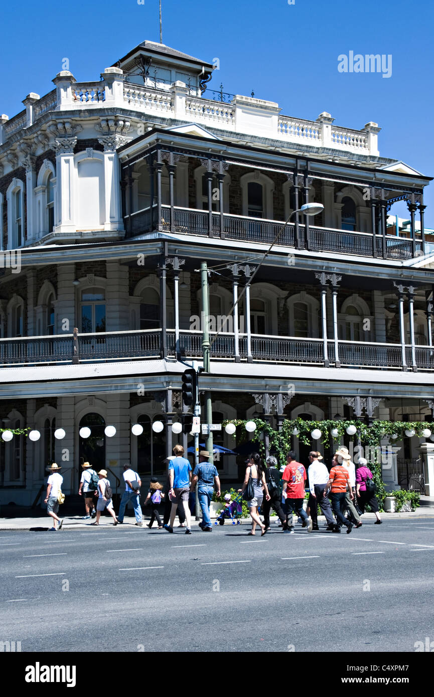 Il delizioso vecchio Balconied Hotel Botanico in Adelaide Australia Meridionale SA Foto Stock