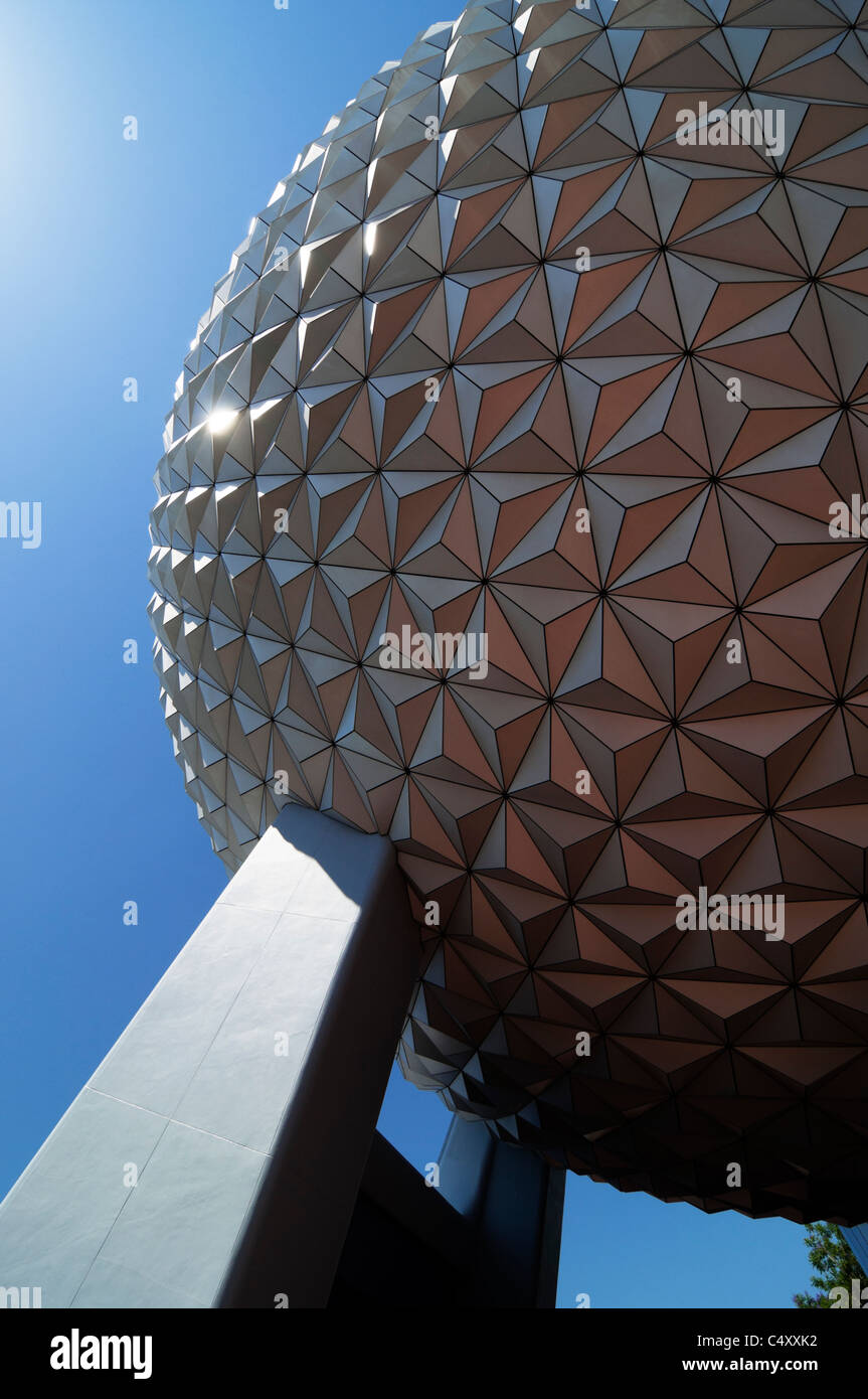 Astronave terra sfera geodetica a Epcot Theme Park e Centro in Walt Disney World Resort Lake Buena Vista (Orlando), Florida Foto Stock