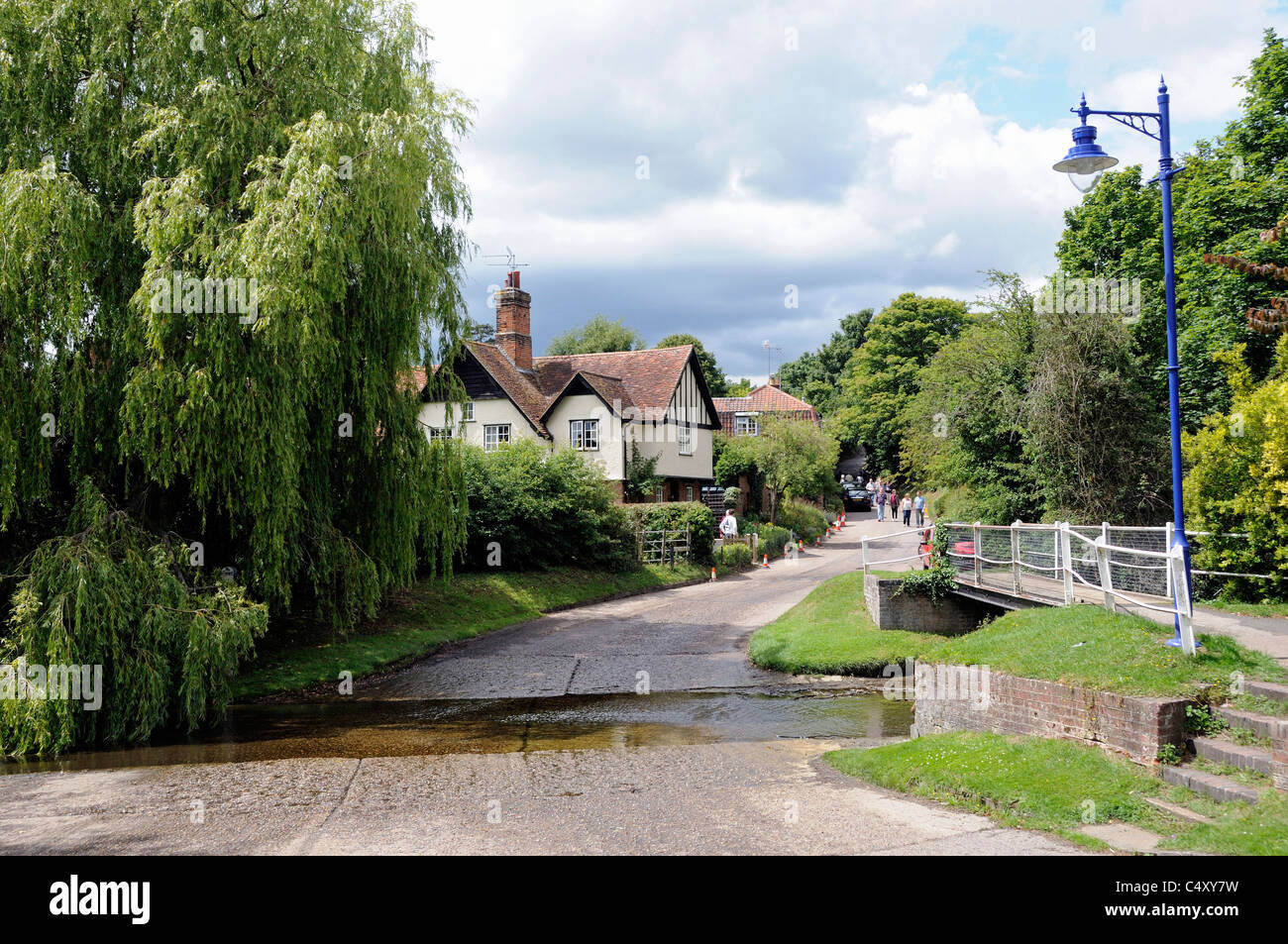 Ford al villaggio Braughing Hertfordshire Inghilterra REGNO UNITO Foto Stock