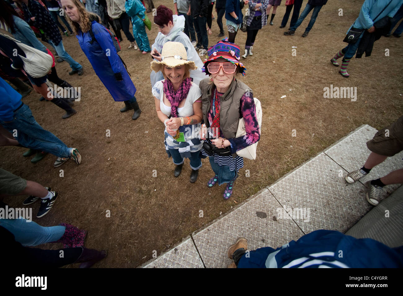 Gli appassionati di musica al festival di musica Foto Stock