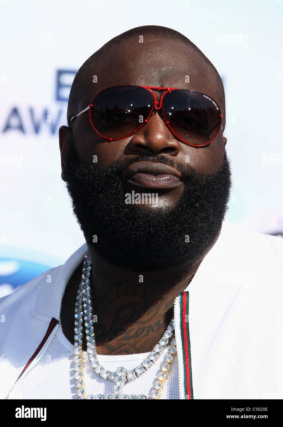 RICK ROSS BET AWARDS 2011 ARRIVI DOWNTOWN LOS ANGELES CALIFORNIA USA 26 Giugno 2011 Foto Stock