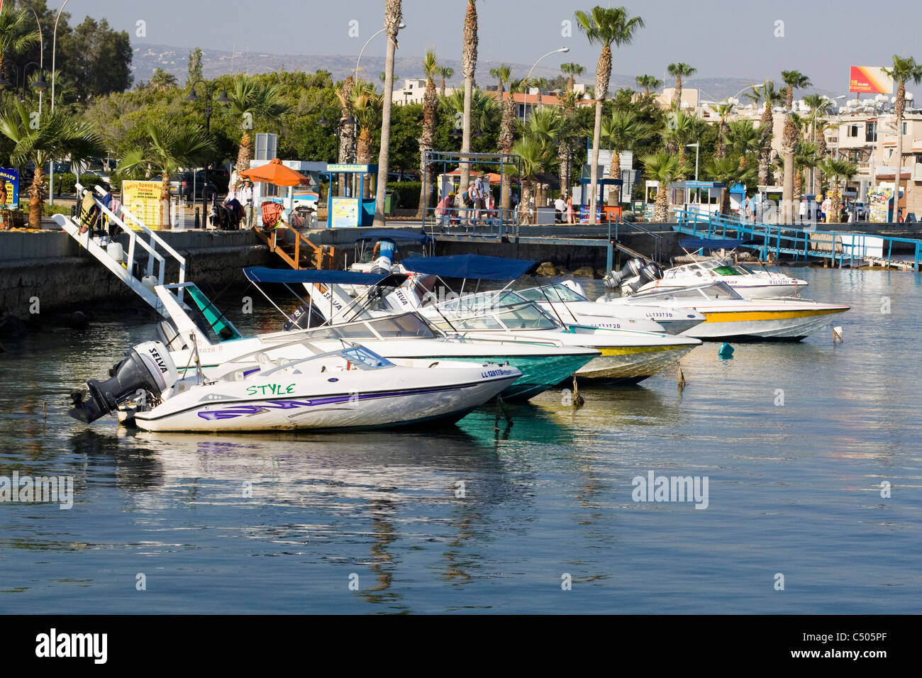 Il porto della città di Paphos Cipro Foto Stock