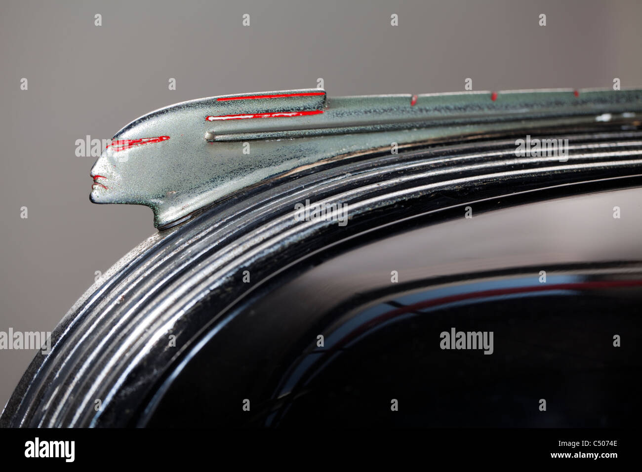 La mascotte del radiatore di un Pontiac, 1939 Foto Stock