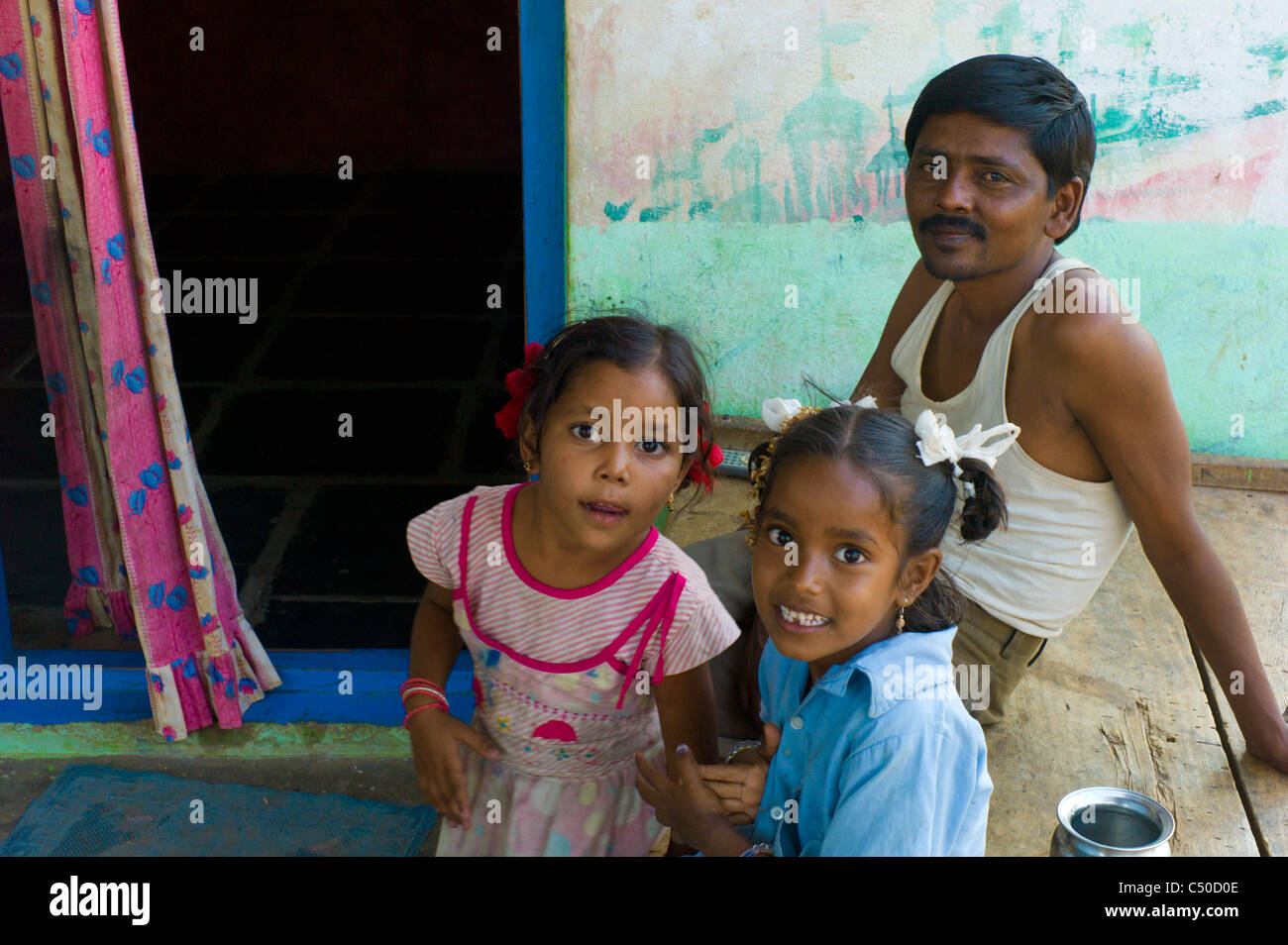 Una famiglia indiana in Hampi, Karnataka provincia. Foto Stock