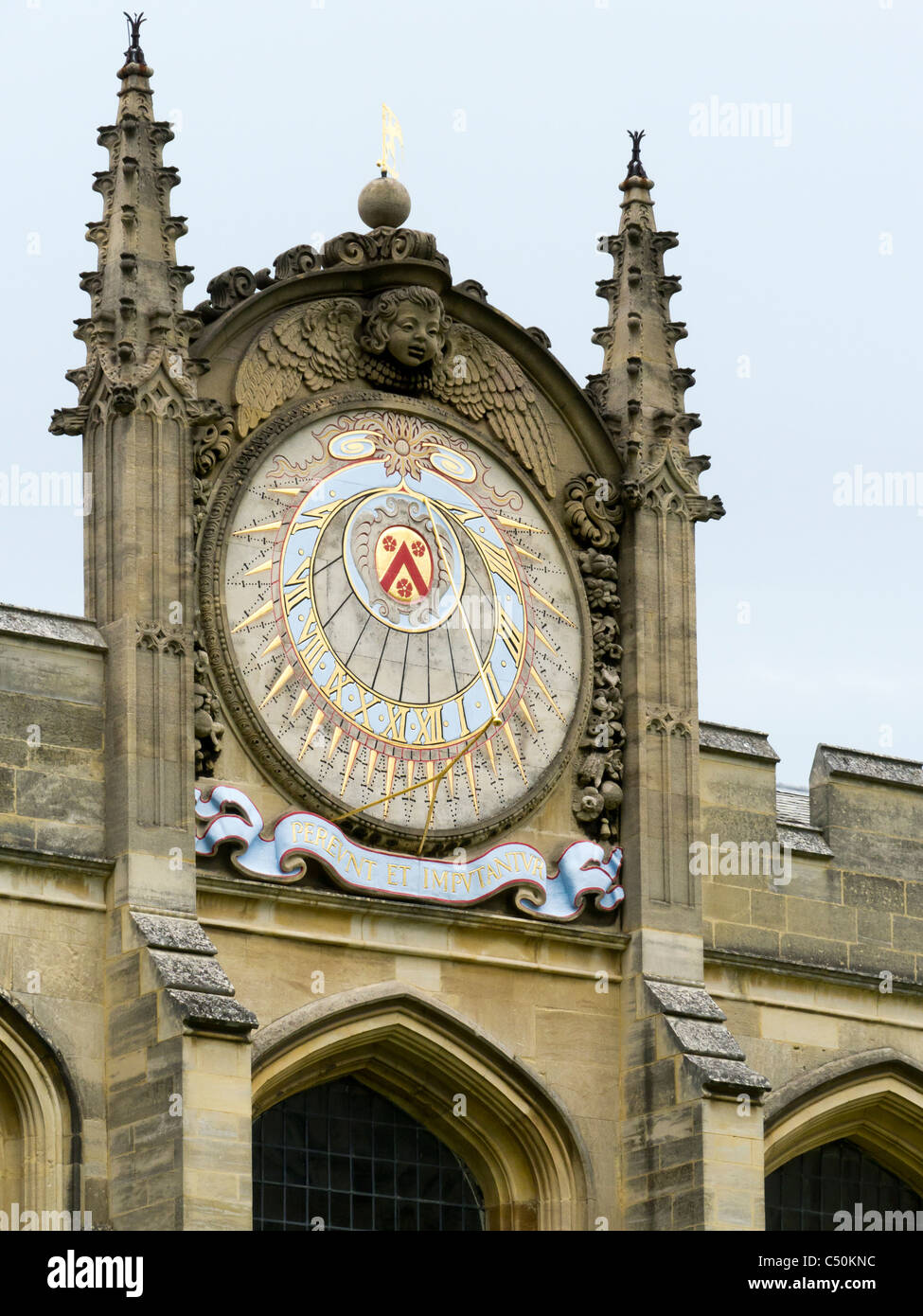 La meridiana progettata da Christopher Wren a tutte le anime College di Oxford Foto Stock
