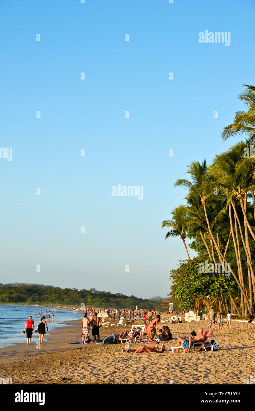 Spiaggia Tamarindo Nicoya peninsula Oceano Pacifico Guanacaste Costa Rica Foto Stock