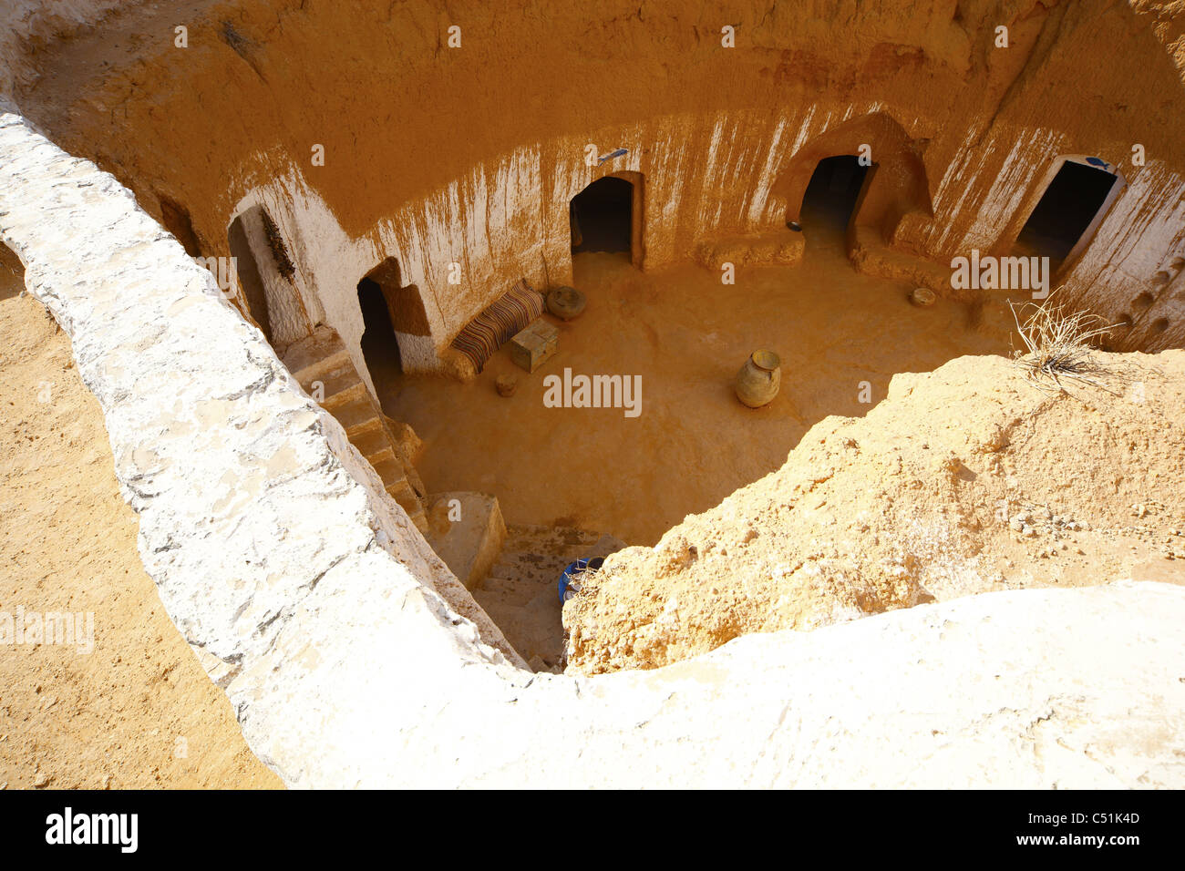 Africa, Nord Africa, Tunisia, Matmata, Pit troglodita Home, Berber, dimora della metropolitana Foto Stock