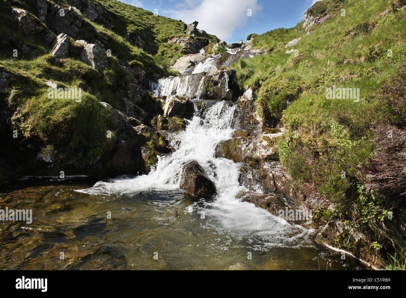 La tomaia raggiunge del beccuccio Cautley la cascata nel Howgills Cumbria Inghilterra England Regno Unito Foto Stock