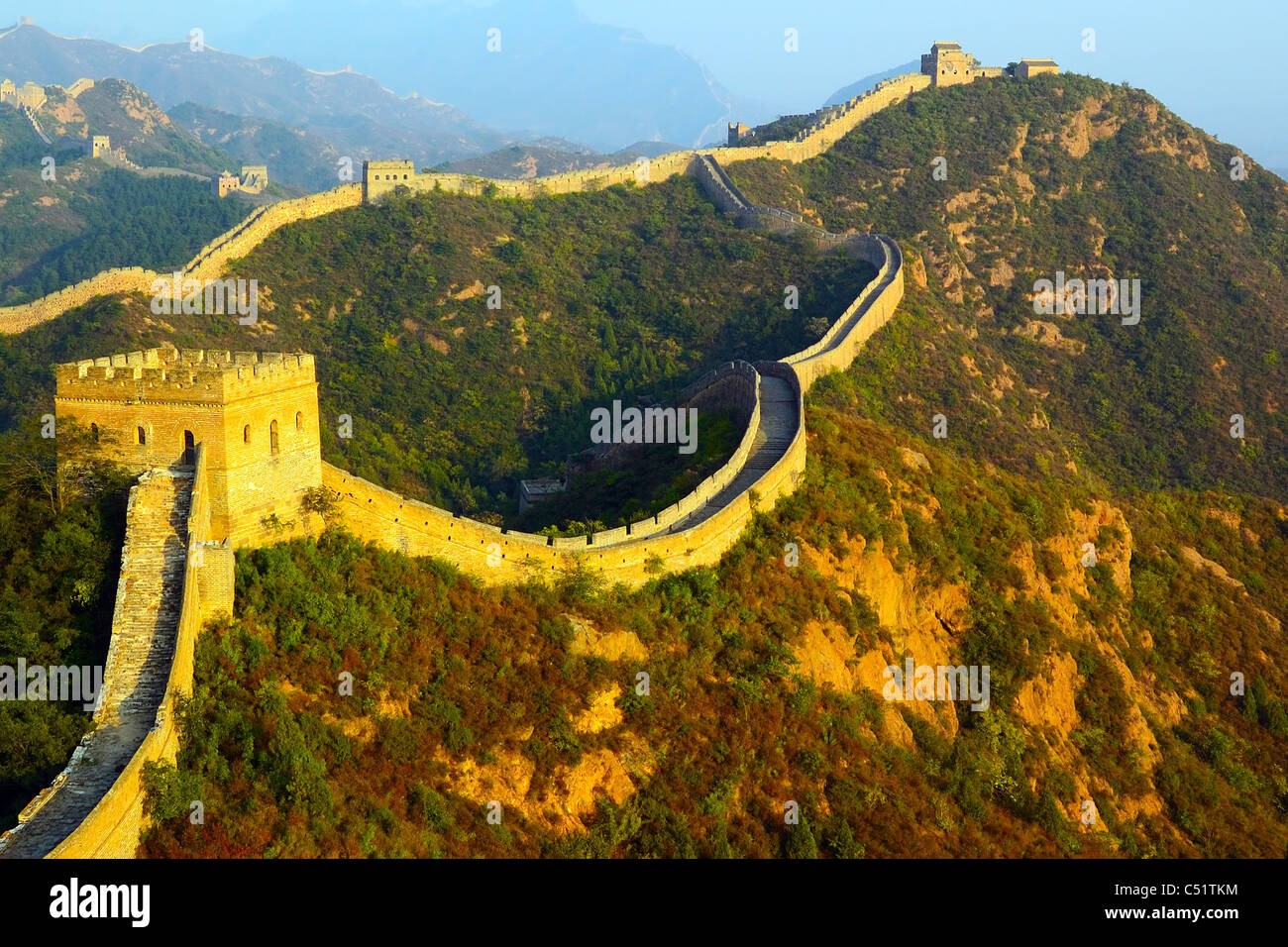 La Grande Muraglia della Cina in Jinshanling, nella provincia di Hebei Foto Stock