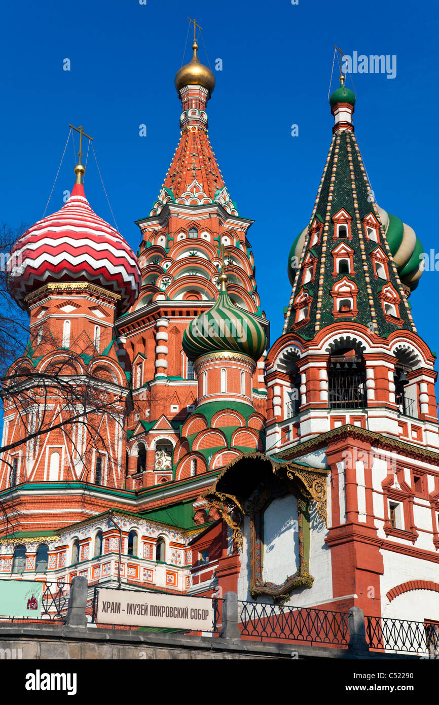 Intercessione Cattedrale di San Basilio sulla piazza Rossa di Mosca, Russia Foto Stock