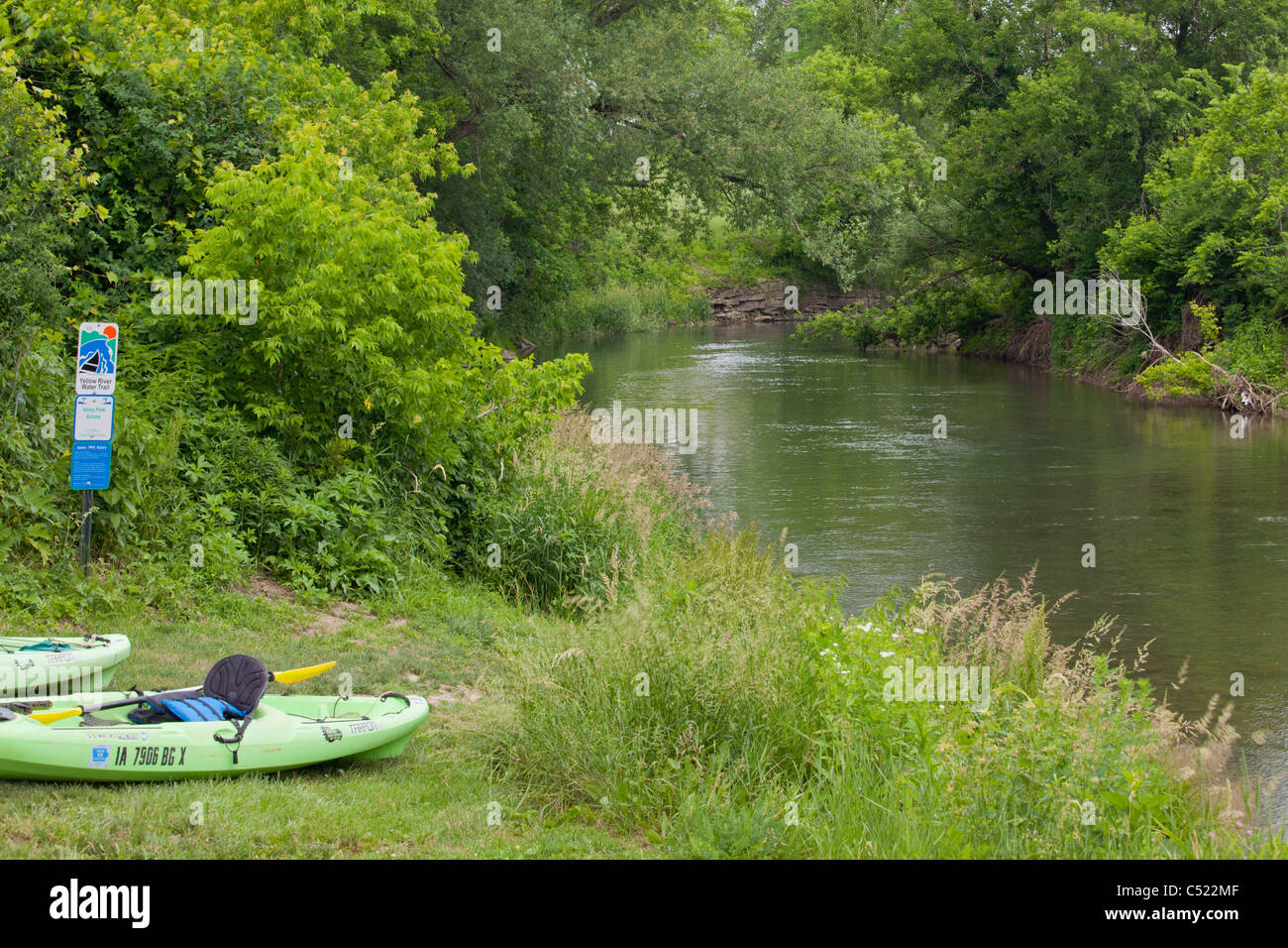 Il Fiume Giallo al Volney Park Access, Area Driftless Scenic Byway, Allamakee County, Iowa Foto Stock