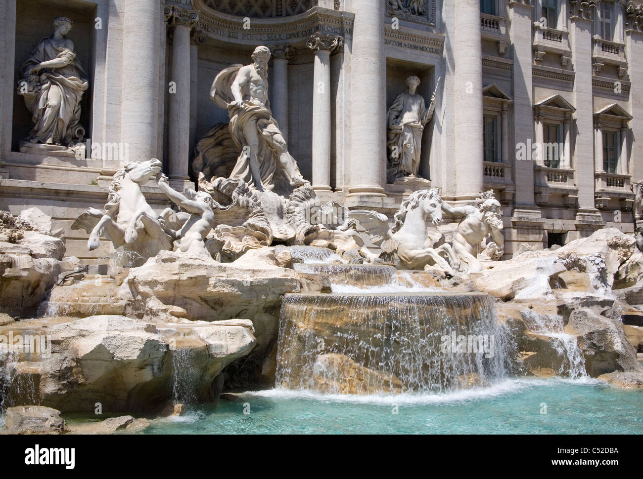 L'antico simbolo della fontana di Trevi a Roma Italia Foto Stock