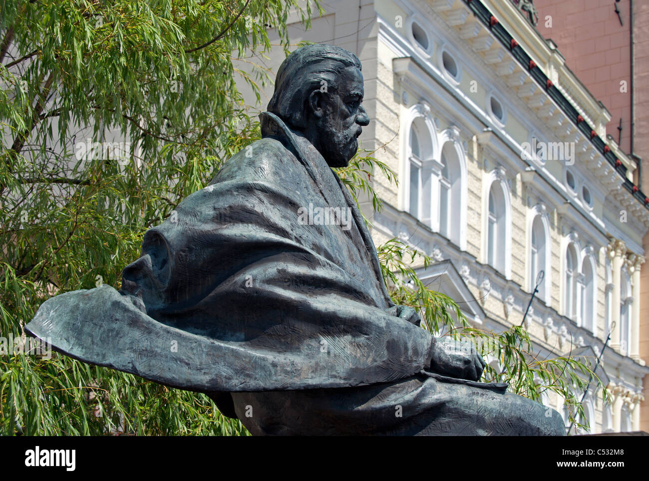 Praga - Statua del compositore ceco Bedřich Smetana dal fiume Moldava Foto Stock