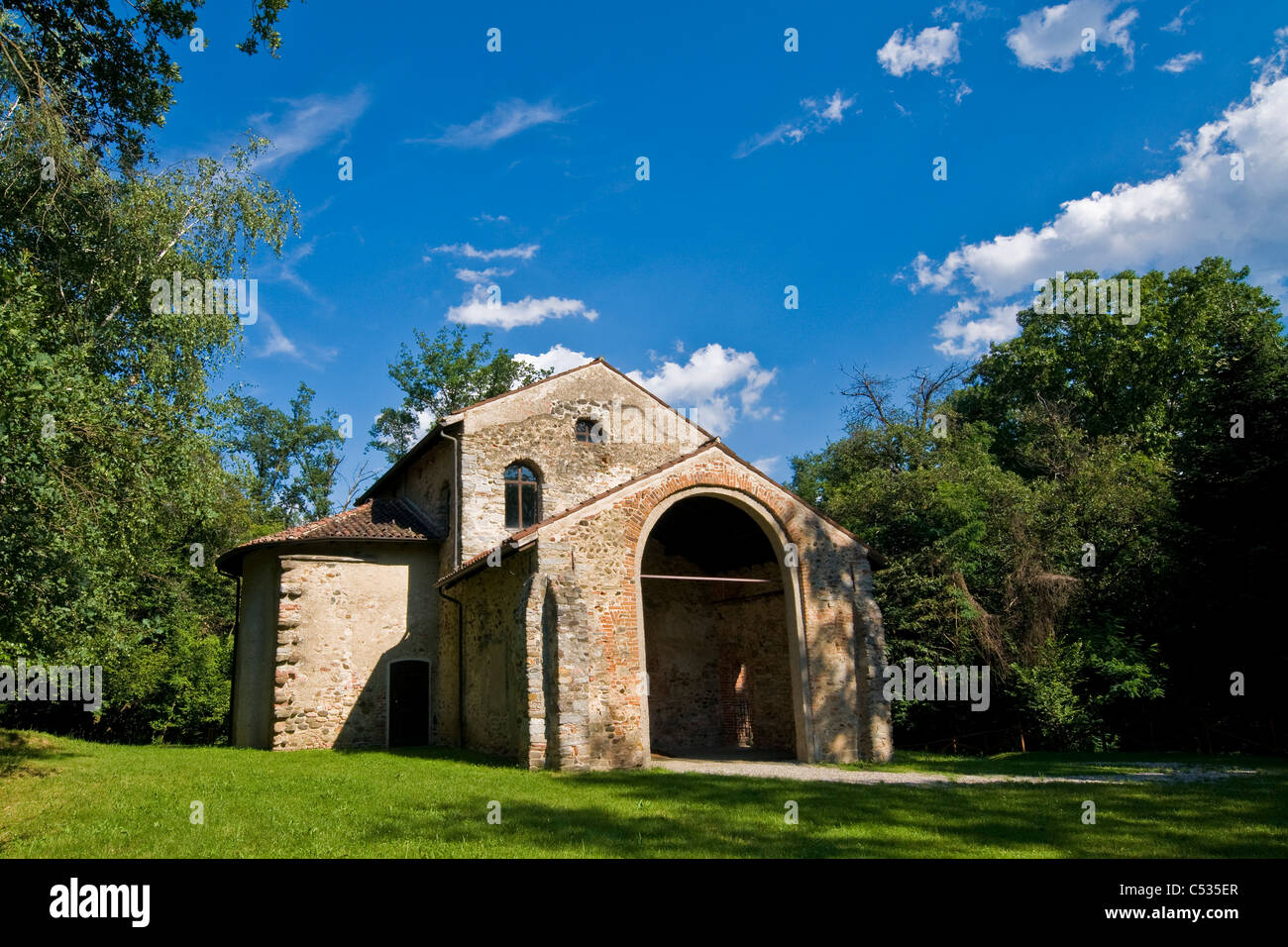 Santa Maria Foris Portas chiesa, Castelseprio, provincia di Varese, Lombardia, Italia Foto Stock