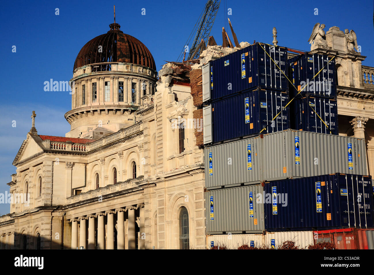 Il terremoto ha seriamente danneggiato la cattedrale cattolica a Christchurch, Nuova Zelanda Foto Stock