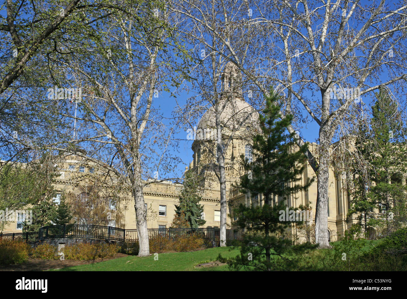 Gli edifici del Parlamento a Edmonton, Alberta, Canada. Struttura storica mortaio di pietra arenaria di blocchi al di fuori Foto Stock