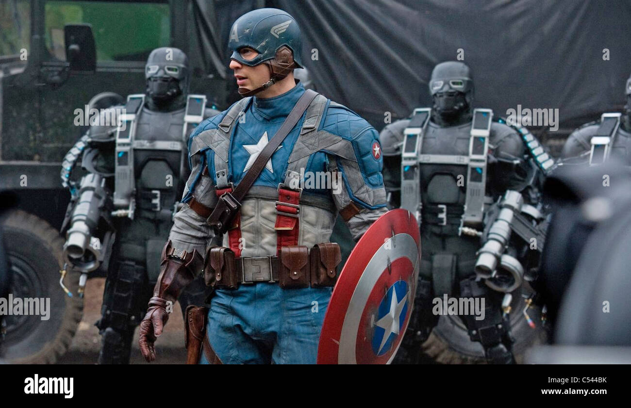 CAPTAIN AMERICA : il primo vendicatore 2011 imprese Marvel film con Chris Evans come Steve Rogers/Captain America Foto Stock