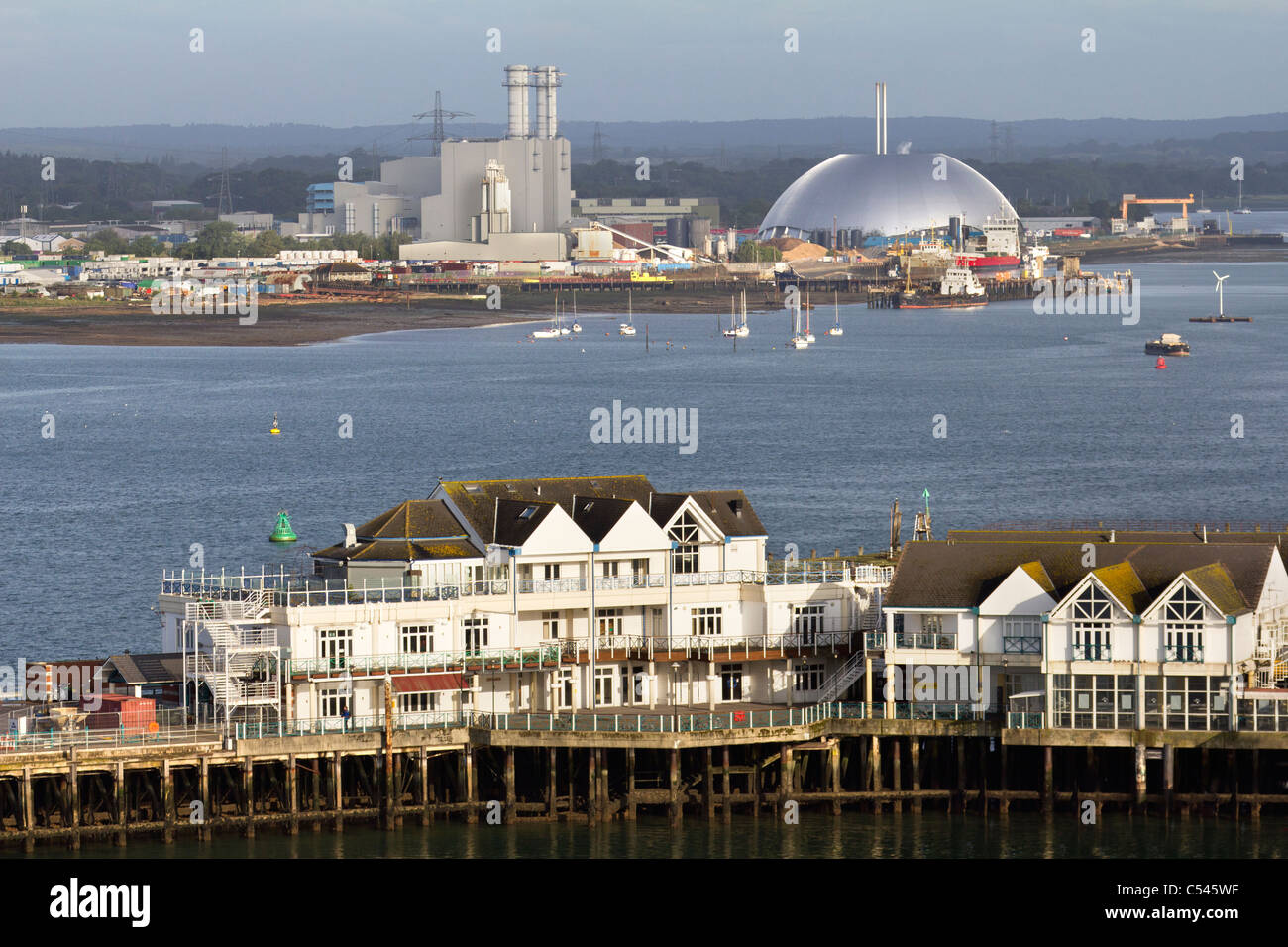 Vecchio e nuovo, Southampton Inghilterra Foto Stock