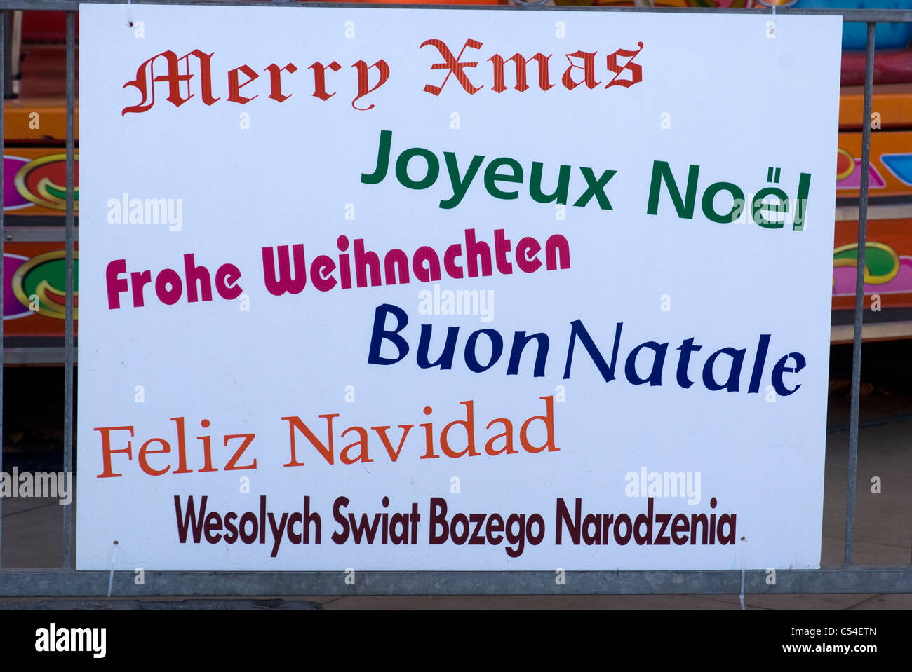 Segno del 'Buon Natale" in molte lingue Foto Stock