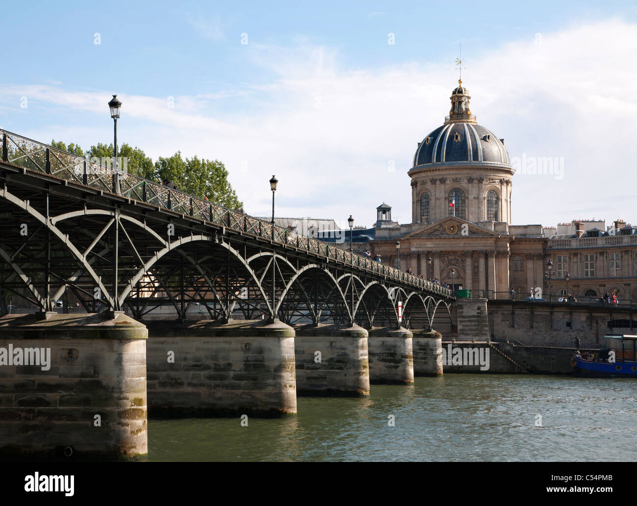 Parigi - Pont des Arts e Instiutut de France Foto Stock