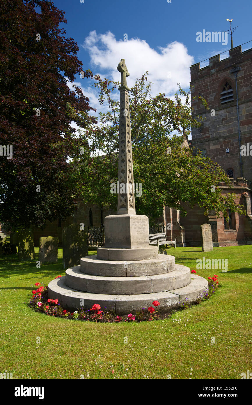 Chiesa di tutti i Santi War Memorial Trysull South Staffordshire England Regno Unito Foto Stock